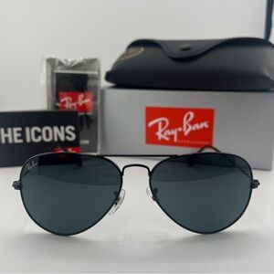 Ray-Ban Classic Black Sunglasses